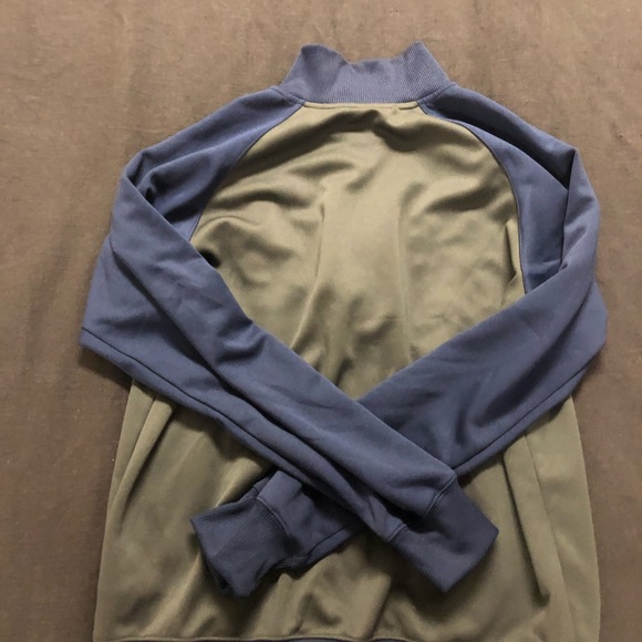 Track jacket - Picture 2 of 3